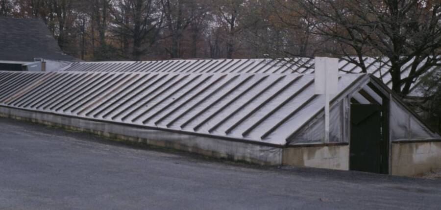 Photo of a pit greenhouse.